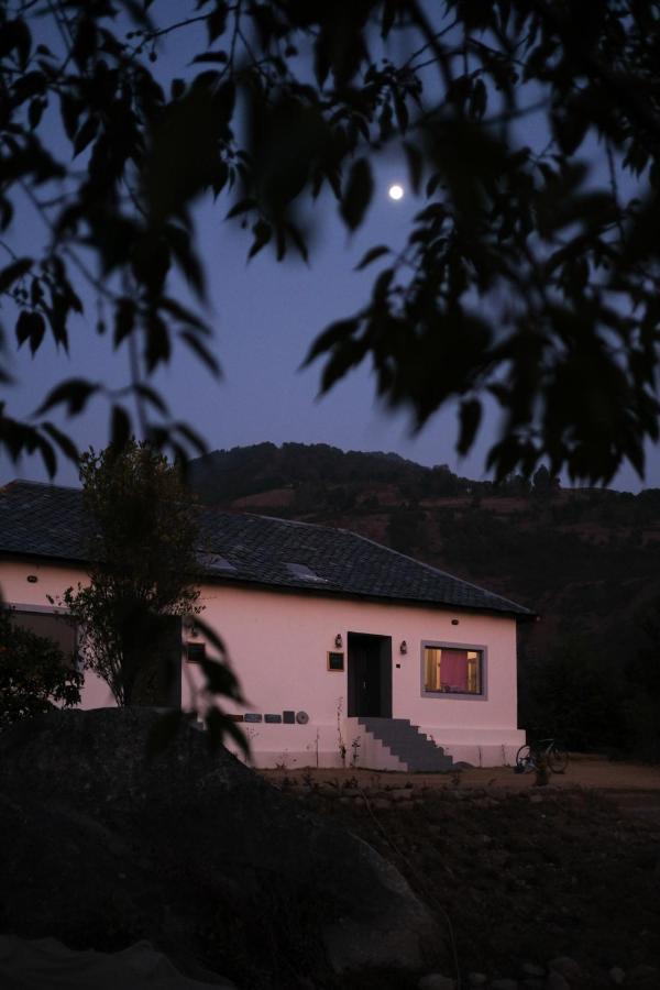 Sukoon Baag 호텔 Bīr 외부 사진